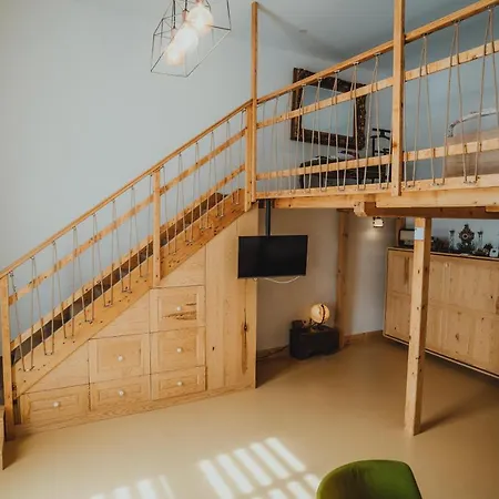 The Downtown Nest Apartament *